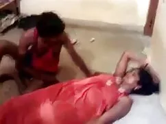 মেয়ে সমকামী, চিদা চ ...