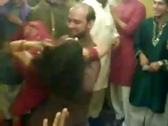 দুর্দশা, শ্যামাঙ্গিণ ...