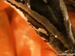 মেয়ে সমকামী, সুন্দর ...