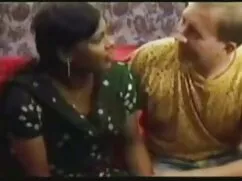 সুন্দরি সানি লিওনের  ...