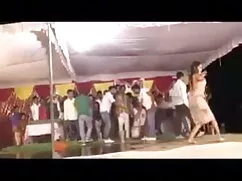 সুন্দরী দেশি চোদা ভি ...