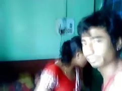 সুন্দরী তামিল চোদাচু ...