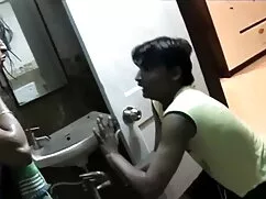 বড় সুন্দরী জোর করে  ...