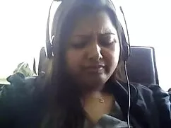 পুলিশ ঘাঁটা মেয়েদের ...