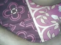 চারদিক ঢাকা মোটরগাড় ...