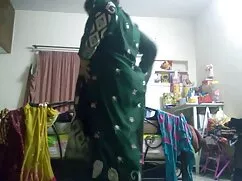 সুন্দরী বালিকা, অপেশ ...