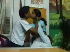 নকল মানুষের, বৌদি কে ...
